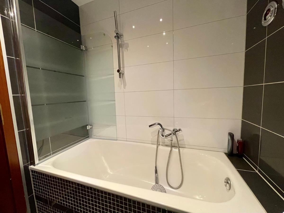 Wunderschoenes Apartment In Der Goldstadt Pforzheim Luaran gambar