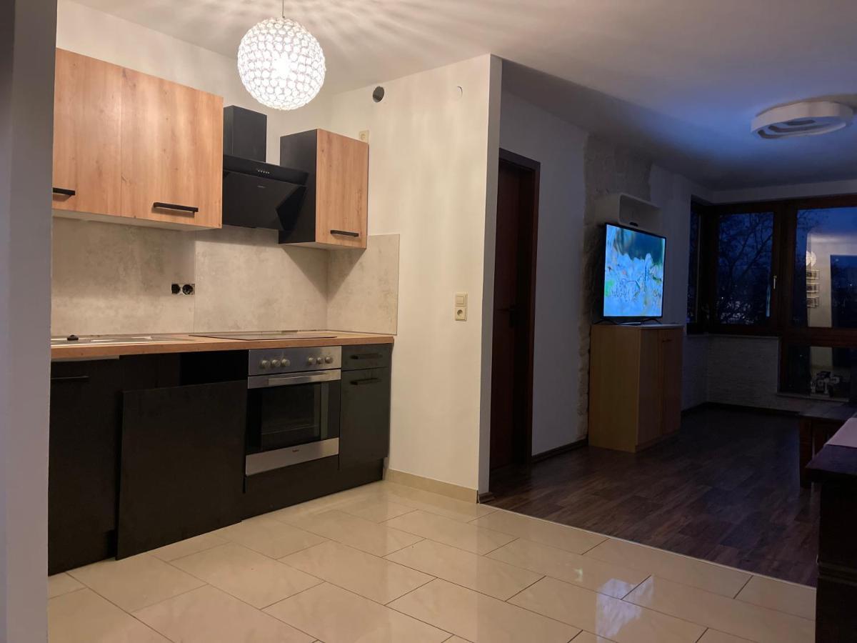 Wunderschoenes Apartment In Der Goldstadt Pforzheim Luaran gambar