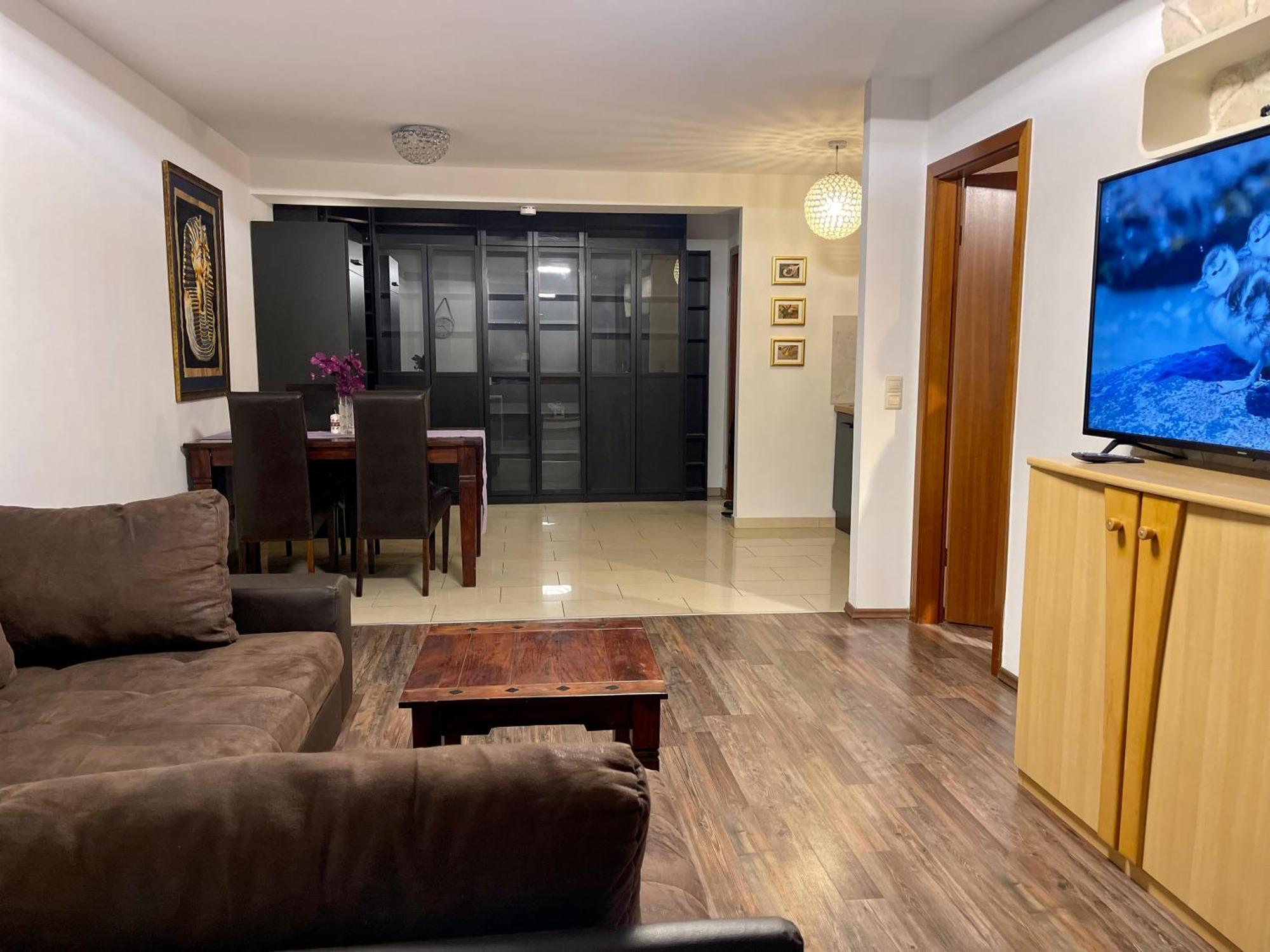 Wunderschoenes Apartment In Der Goldstadt Pforzheim Luaran gambar